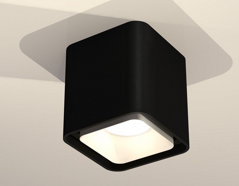 Накладной светильник Ambrella Light XS XS7841001