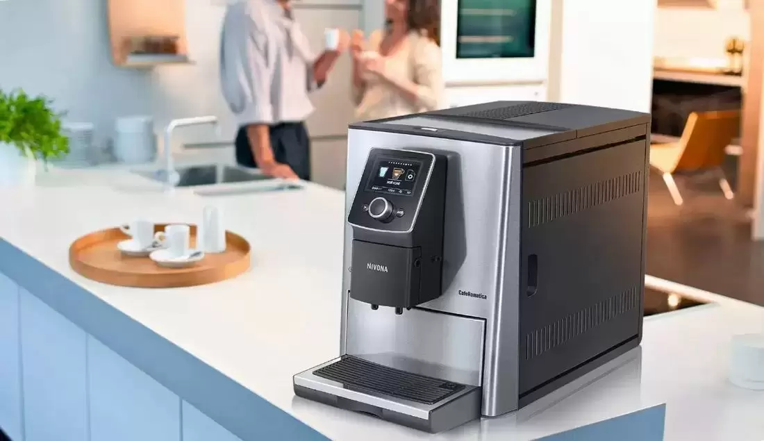 Кофемашина CafeRomatica Nivona NICR 825