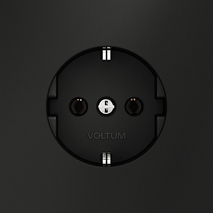 Розетка с заземлением, без рамки Voltum S70 VLS040108