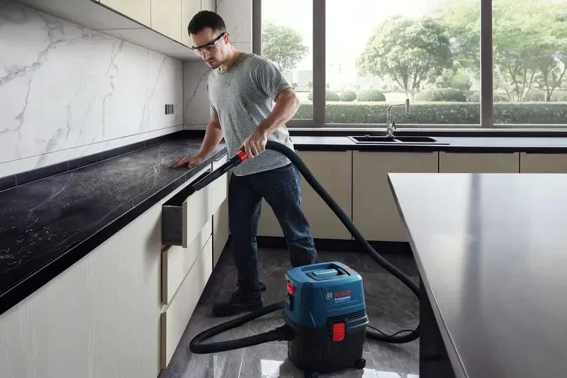 Пылесос Bosch GAS 15 PS