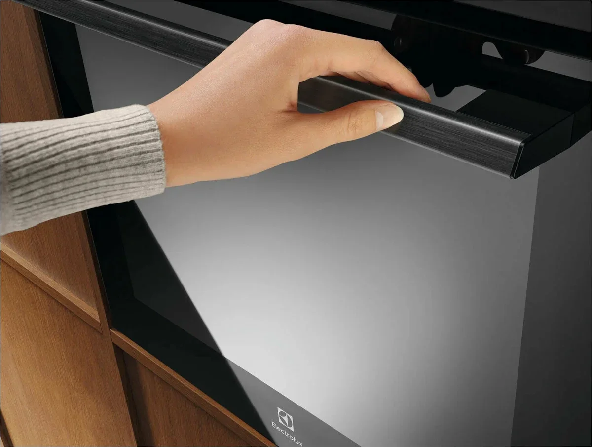 Духовой шкаф Electrolux LOE8F38Z