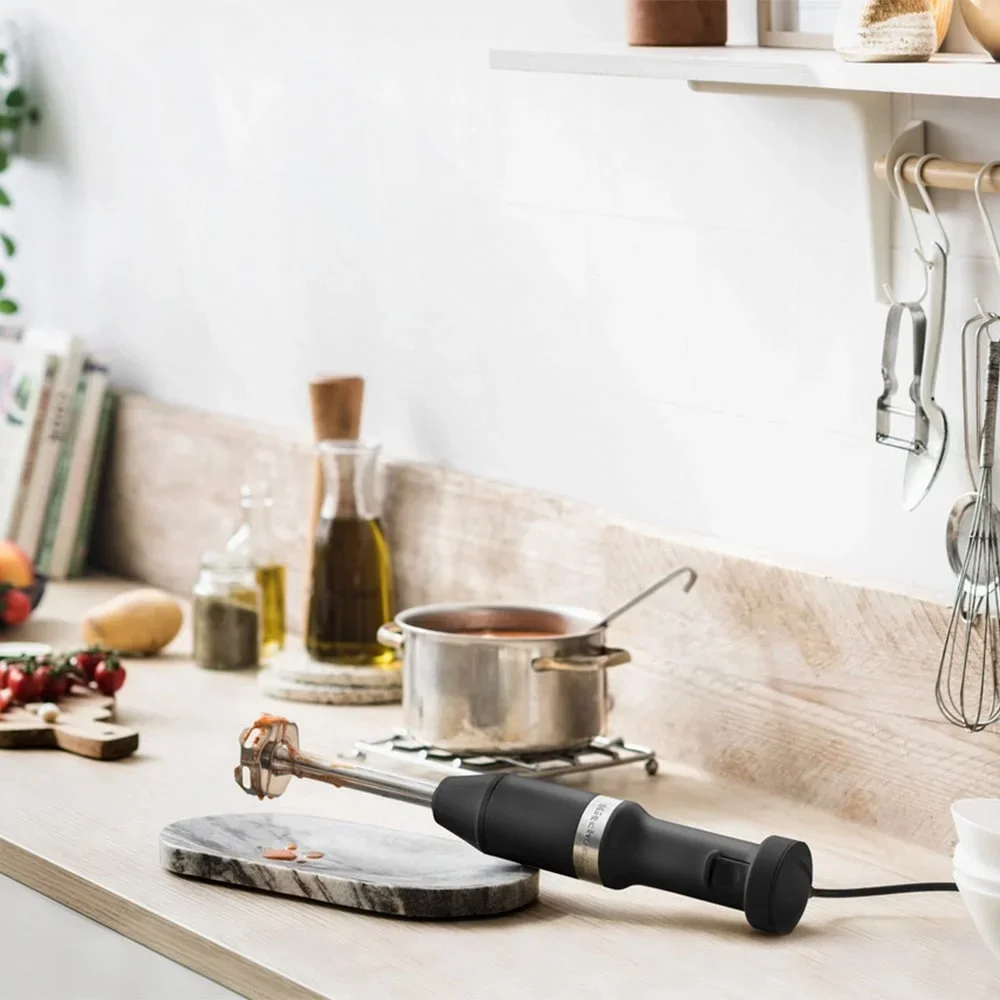 Погружной блендер KitchenAid 5KHBV83EBM матовый черный
