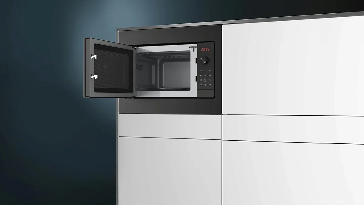Микроволновая печь Siemens BF523LMB3