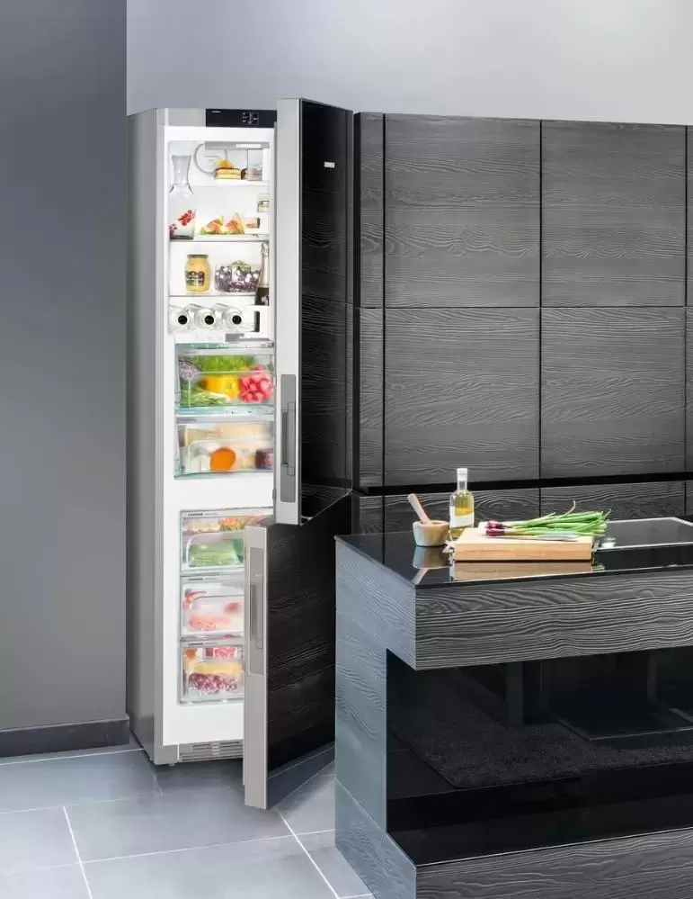 Холодильник Liebherr CBNigb 4855 Premium BioFresh NoFrost