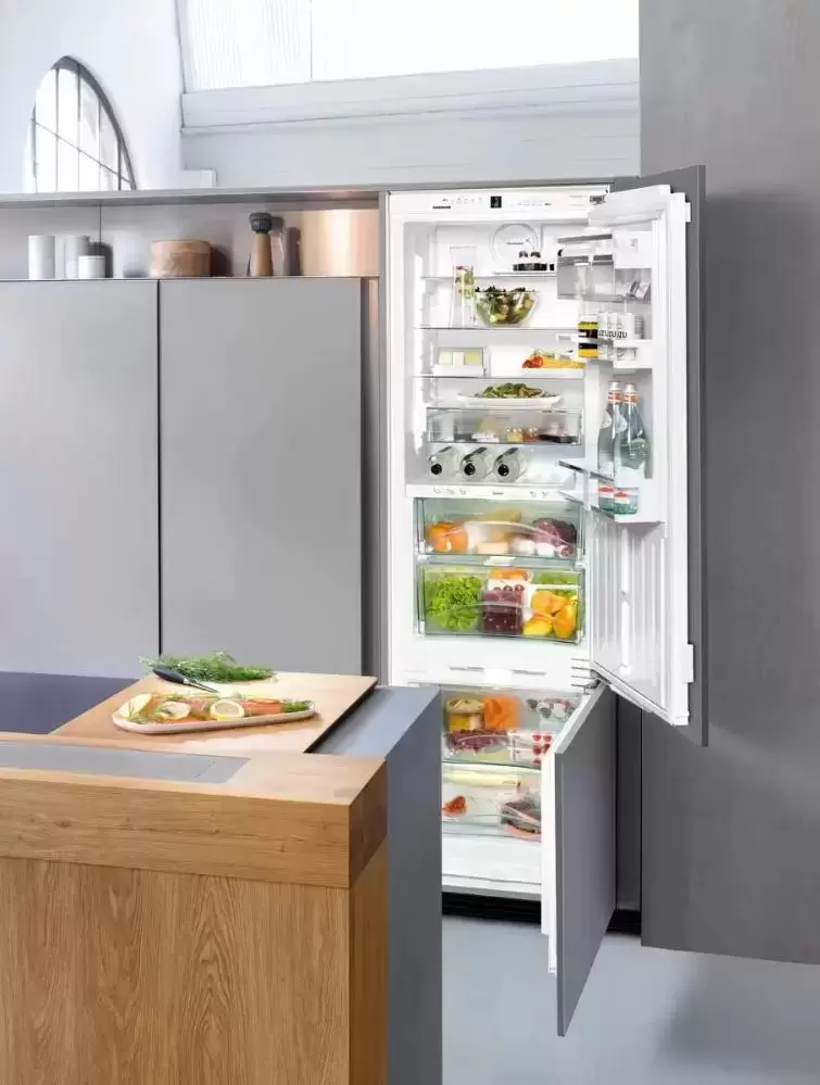 Холодильник Liebherr ICBP 3266 Premium BioFresh