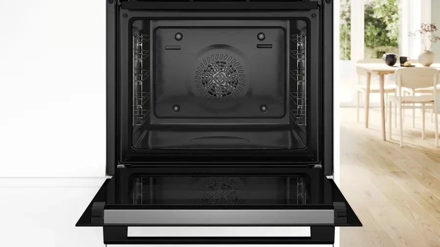 Духовой шкаф Bosch HBG478CB3
