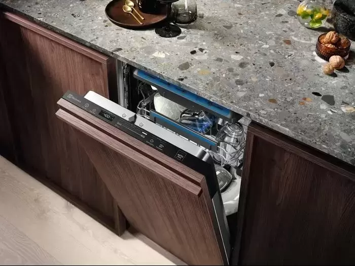 Встраиваемая посудомоечная машина Electrolux KEMC3211L
