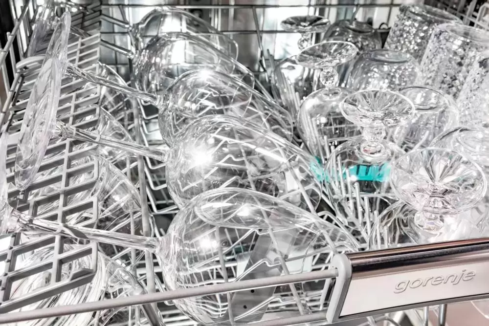Встраиваемая посудомоечная машина Gorenje GV642E90