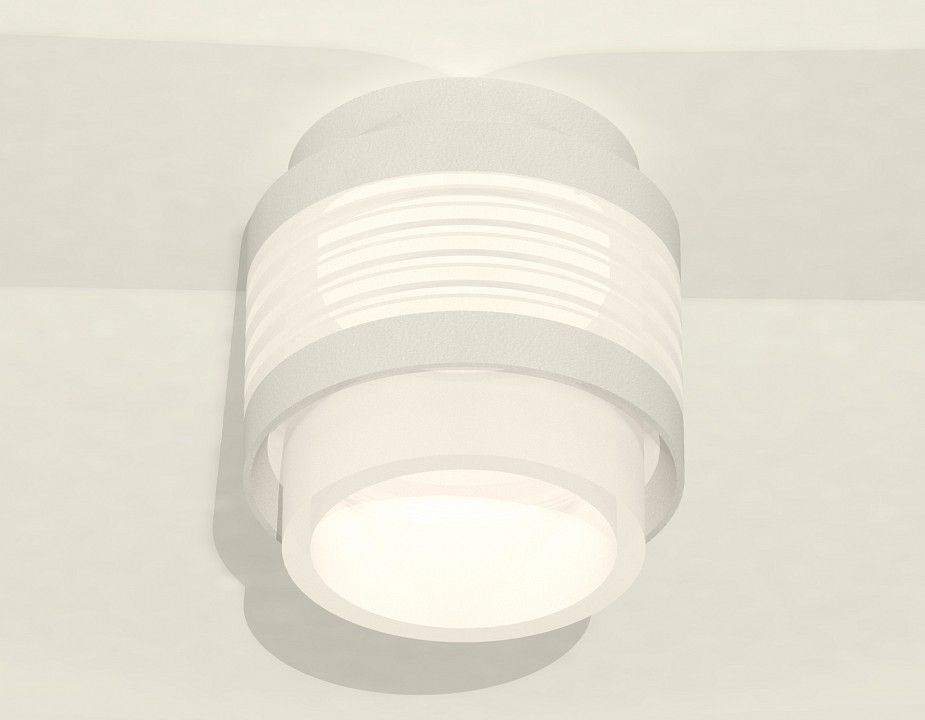 Накладной светильник Ambrella Light XS XS8431001