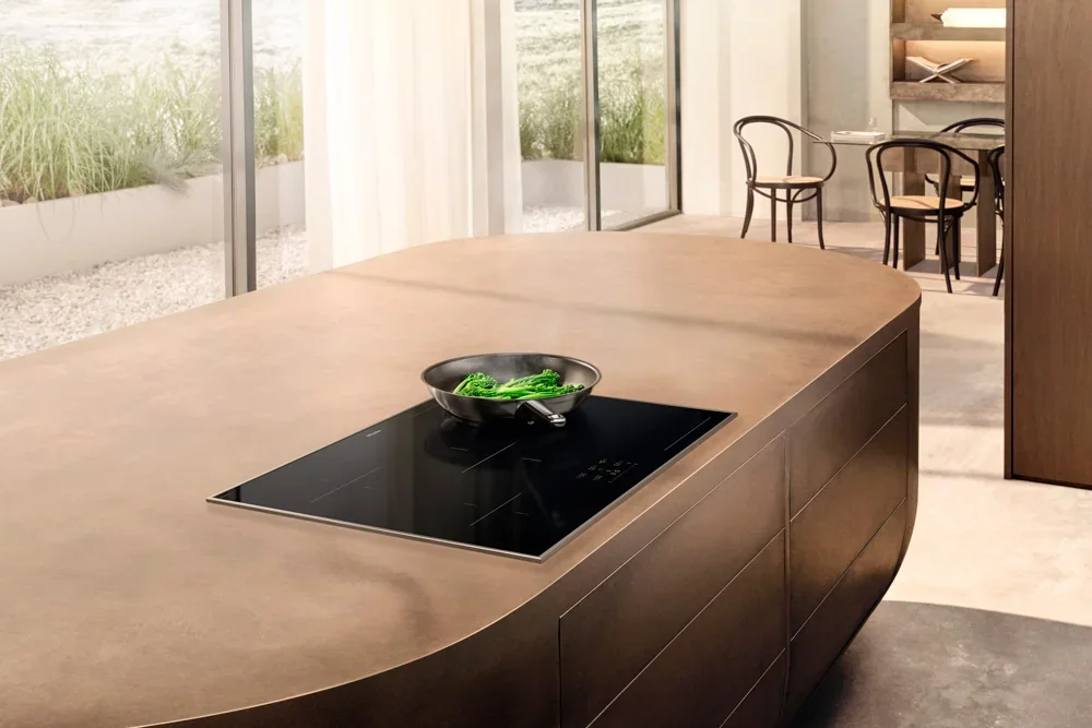 Индукционная варочная панель Miele KM 8484 FR