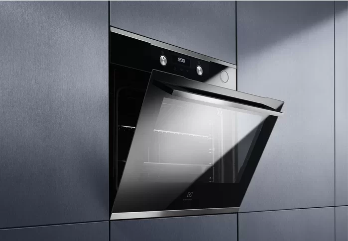 Духовой шкаф Electrolux OKC6H41X