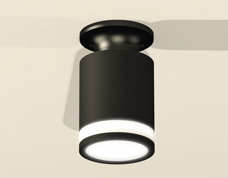 Накладной светильник Ambrella Light XS XS6302113