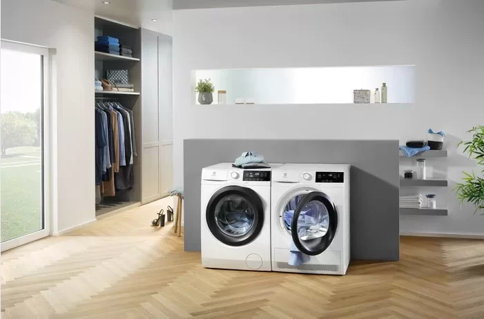 Сушильная машина Electrolux EW8HR359S