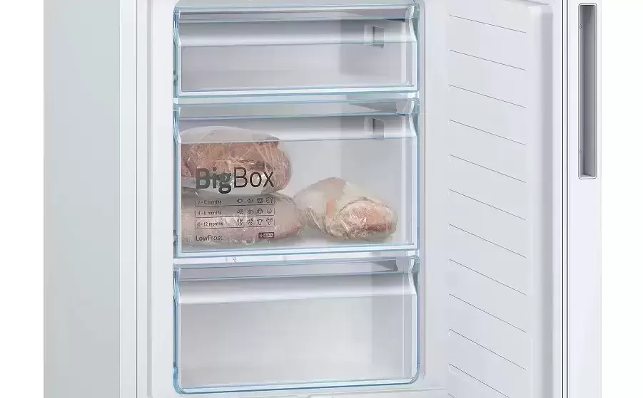 Двухкамерный холодильник Bosch KGE36AWCA