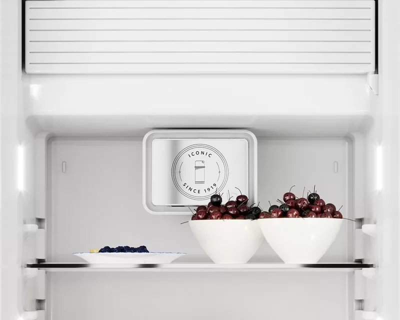 Холодильник KitchenAid KCFMA 60150L