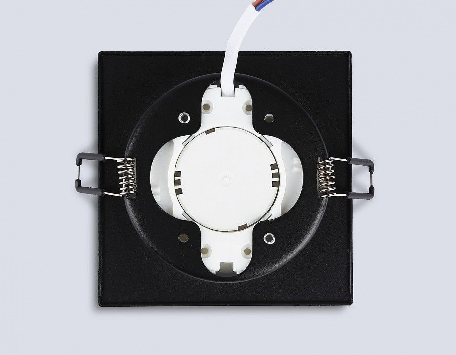 Встраиваемый светильник Ambrella Light TN TN6710