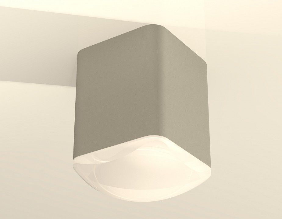 Накладной светильник Ambrella Light XS XS7814011