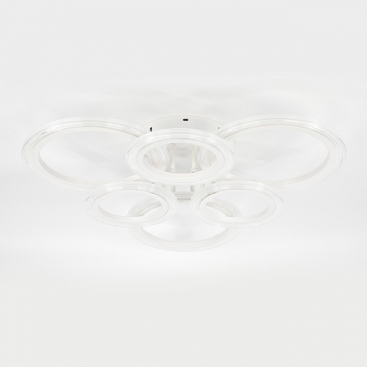 Потолочная люстра Escada Avani 10258/6LED