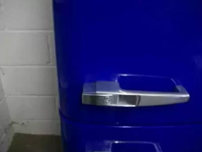 Холодильник Smeg FAB32BL7
