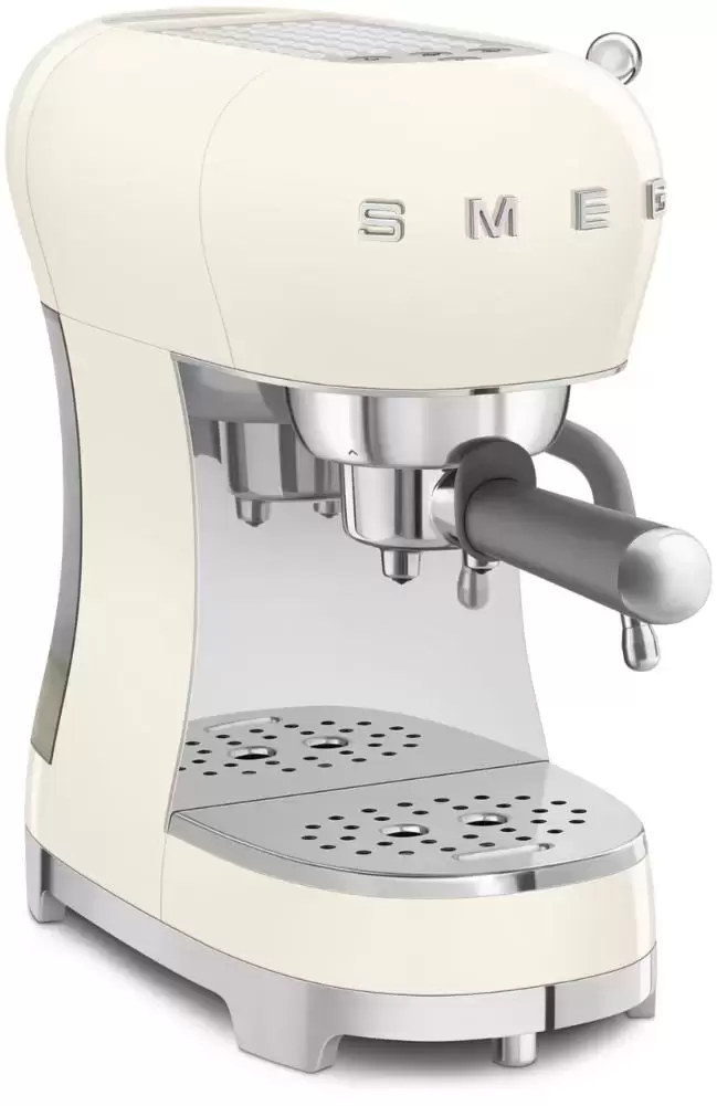 Кофемашина Smeg ECF02CREU