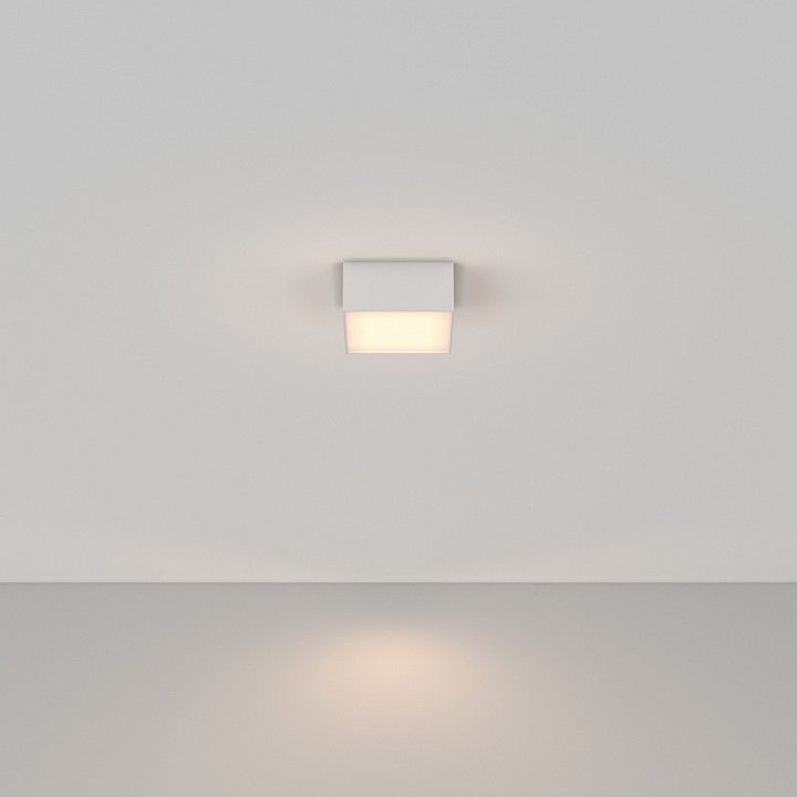 Накладной светильник Maytoni Technical Зон C032CL-12W3K-SQ-W