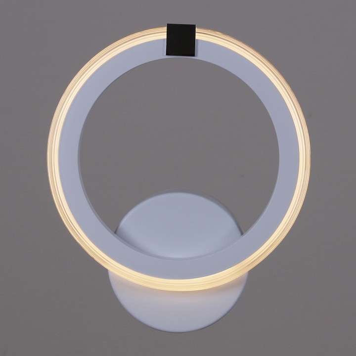 Бра Reluce  06319-3.2-01 WH+CR