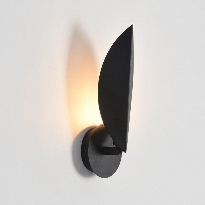 Накладной светильник Lumion MODERNI 8395/1W