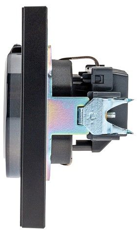 Розетка с заземлением и со шторкой, без рамки с крышкой Kranz STRONG KR-78-0702-5