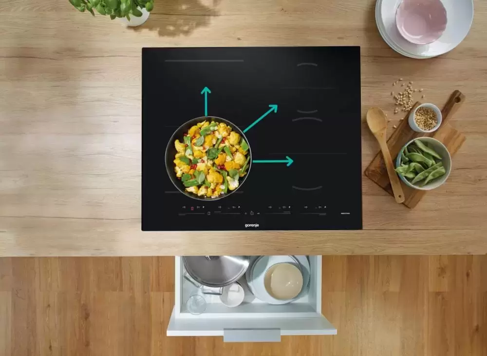 Независимая индукционная варочная панель Gorenje GI6442BSCE