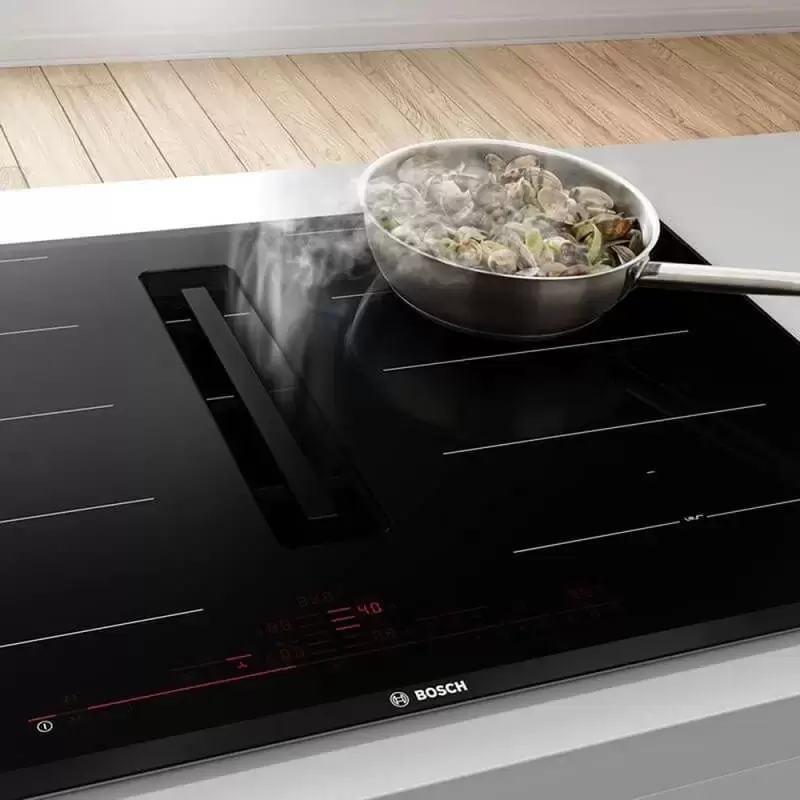 Индукционная варочная панель с интегрированной вытяжкой BOSCH PXX821D66E