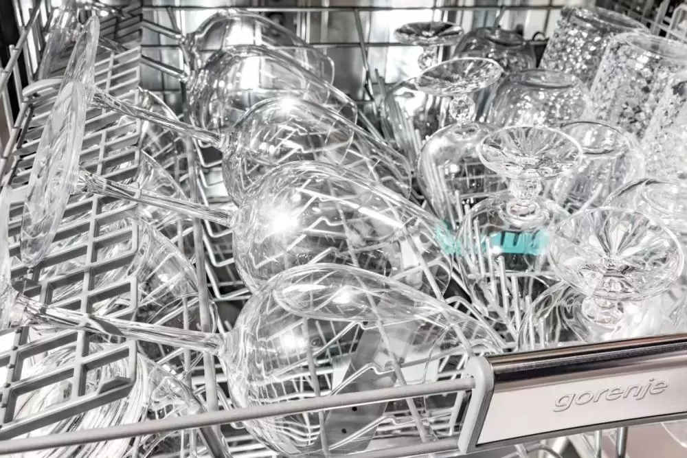 Встраиваемая посудомоечная машина Gorenje GV 643E90