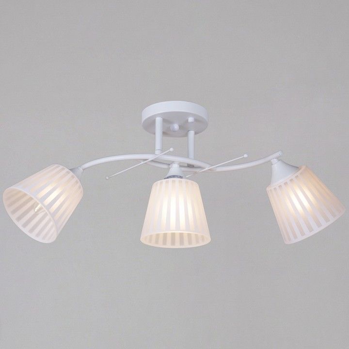 Люстра на штанге Reluce  82460-0.3-03 WH