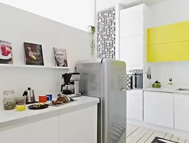 Холодильник Smeg FAB28LX1