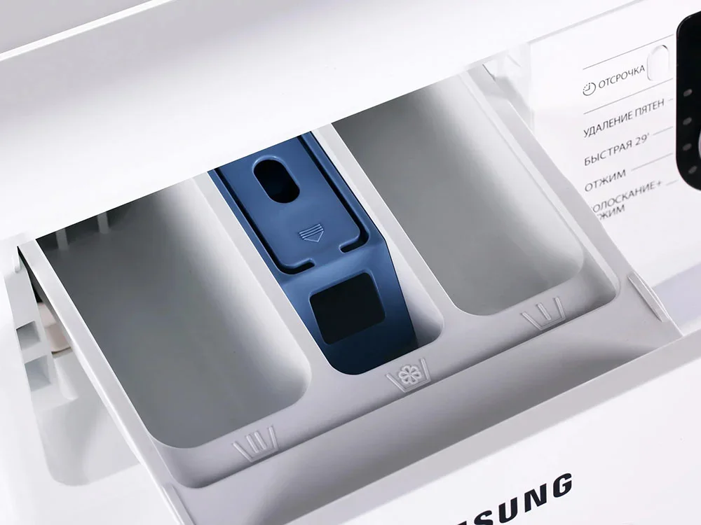 Стиральная машина Samsung WF 8590 NLW8/DYLP