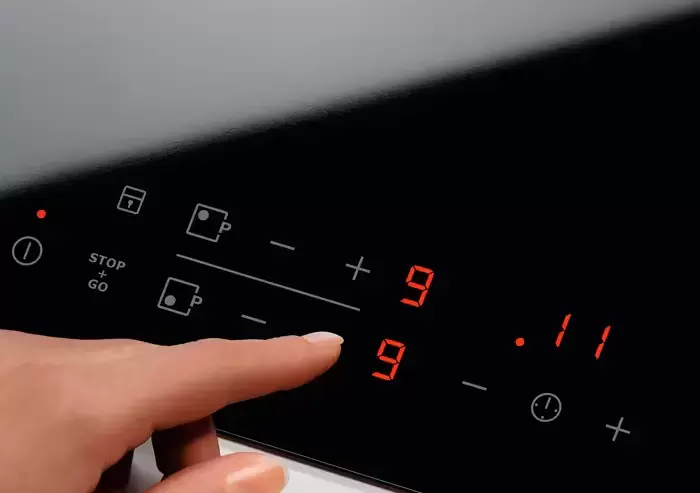 Варочная панель Electrolux EHF 6346 XOK