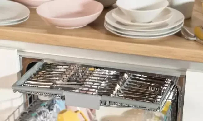 Отдельностоящая посудомоечная машина Gorenje GS643D90X