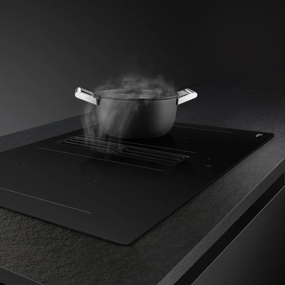 Варочная панель со встроенной вытяжкой Smeg HOBD382N2