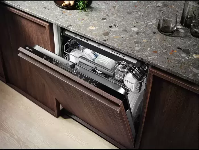 Встраиваемая посудомоечная машина Electrolux KECB7310L