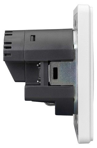 Розетка с заземлением и со шторкой и 2хUSB, без рамки Kranz ROUND KR-78-0704-1