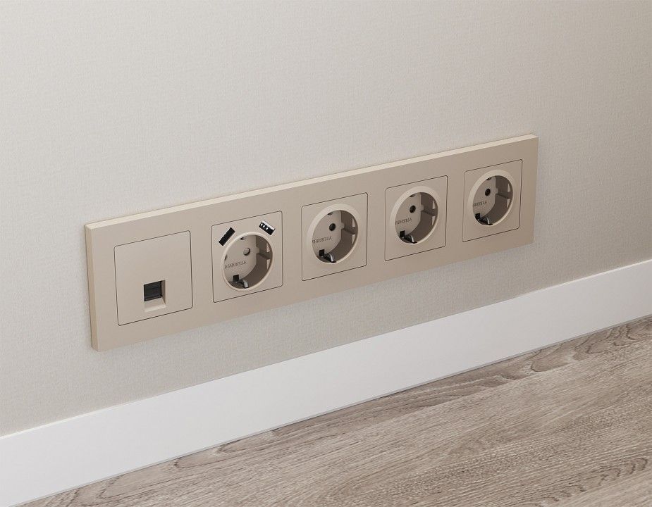 Розетка Ethernet RJ-45 и со шторками, без рамки Ambrella Volt ALFA MA372005