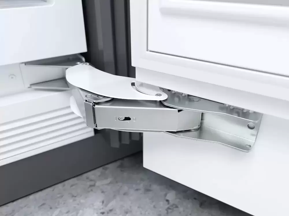Встраиваемый холодильник Miele KF 2802 VI MasterCool