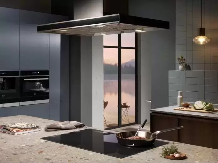 Варочная панель Electrolux EIS 6648