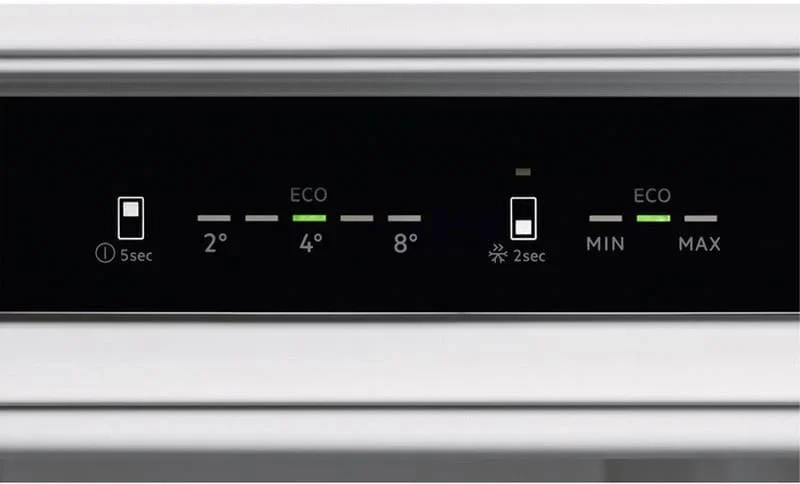 Встраиваемый холодильник Electrolux ENT6MD19S3