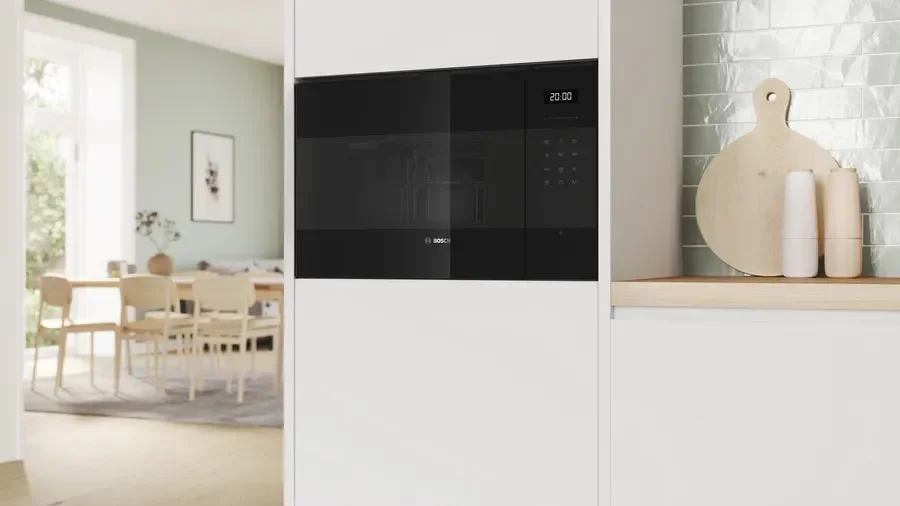 Встраиваемая микроволновая печь Bosch BEL554MB2