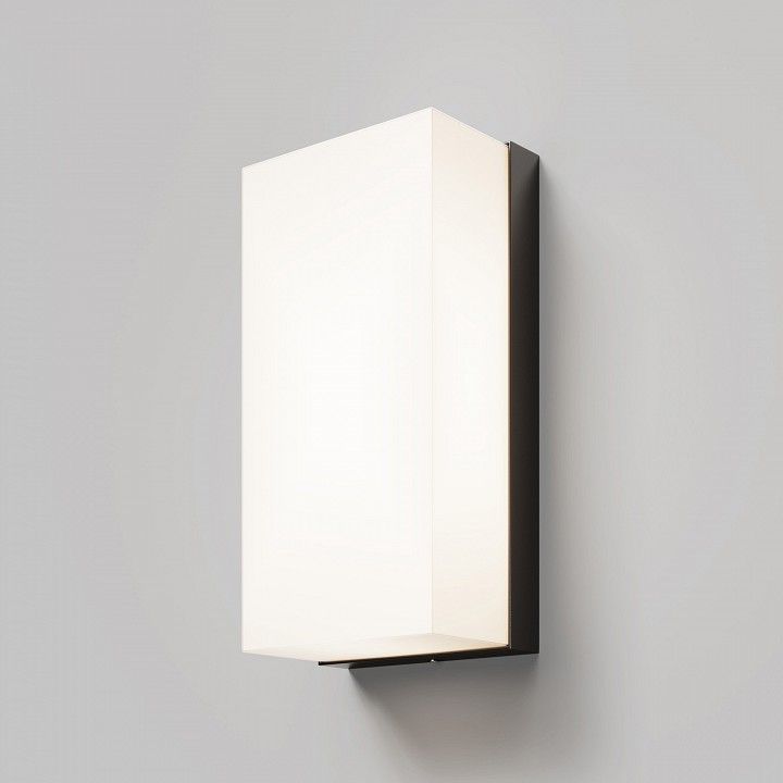 Накладной светильник Maytoni Outdoor Бадд O454WL-L10GF3K