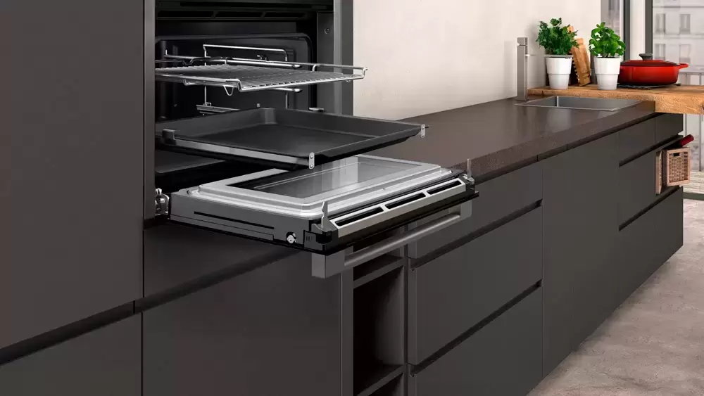 Компактный духовой шкаф Neff C28MT27G0