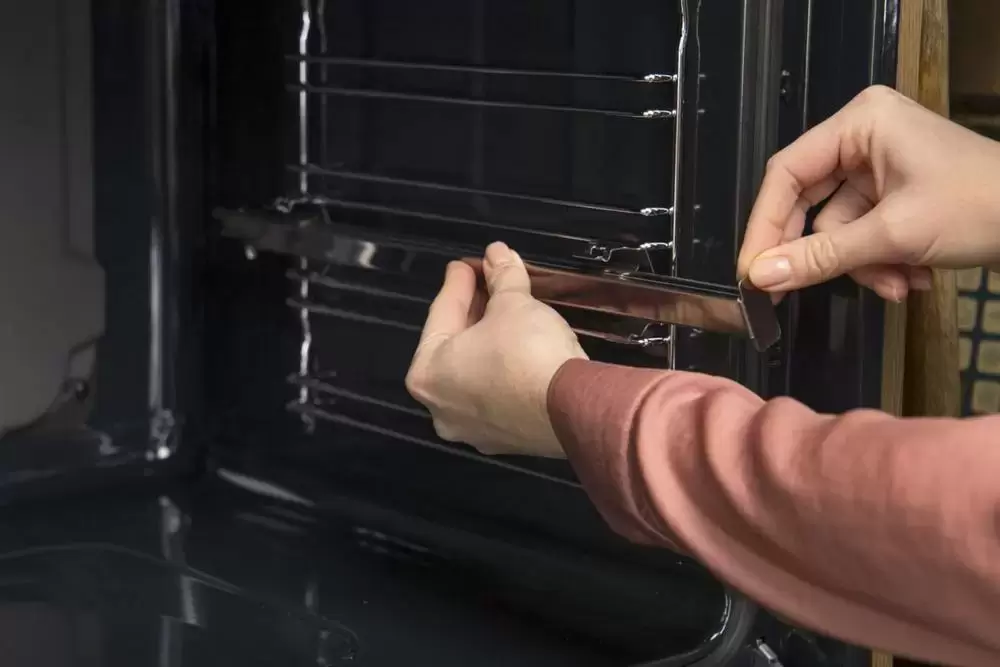 Духовой шкаф Gorenje BO6725E02WG