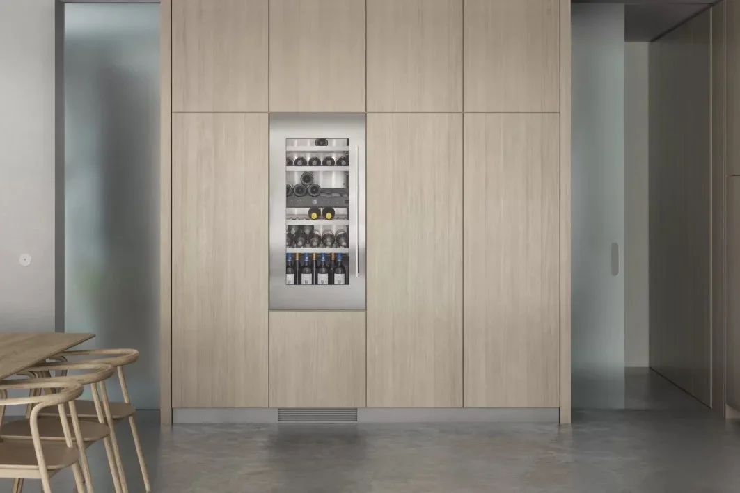 Встраиваемый винный шкаф Gaggenau RW222262