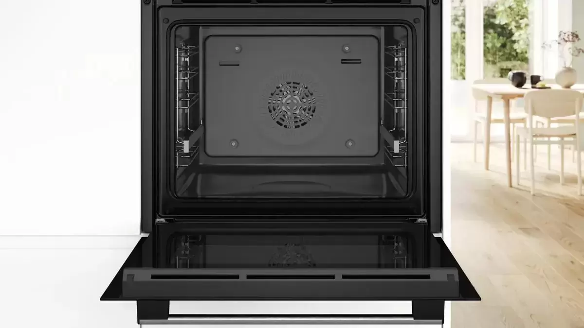 Духовой шкаф Bosch HBG536ES3
