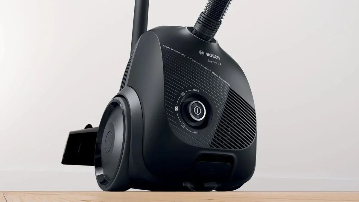 Пылесос Bosch BGBS2BA1P